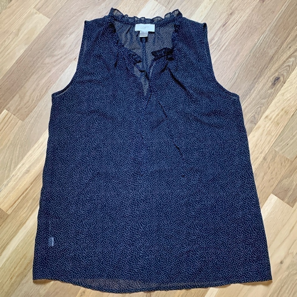 LOFT Sleeveless Semi-Sheer Ruffled Neckline Flowy Polka Dot Blouse Women’s S